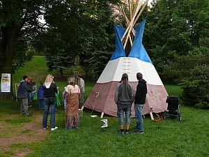 src:'rs/3/dbp/1.3.jpg',width:'100',height:'100'