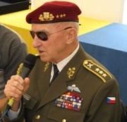 src:'rs/3/dbp/img_0281.7209969.3.jpg',width:'100',height:'100'