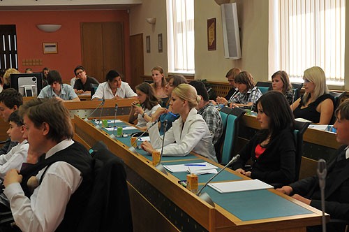 src:'rs/6/dbp/044.3.jpg',width:'100',height:'100'