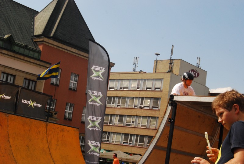 src:'rs/7/dbp/dsc_0258.3.jpg',width:'100',height:'100'